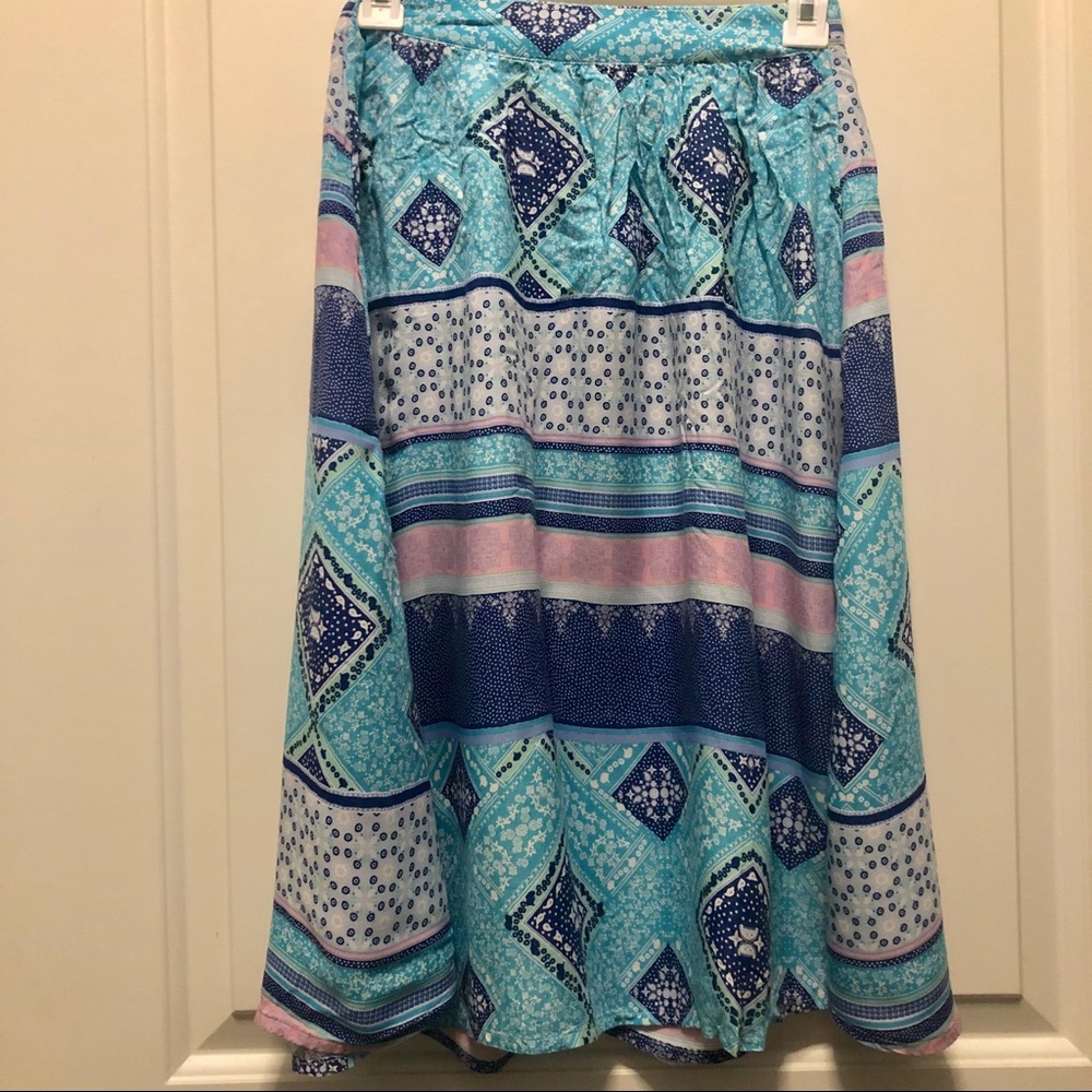 H&M Dividend Midi Blue Pink Pattern Skirt 32/2 XS